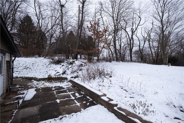 339 E Union, West Deer, PA 15024