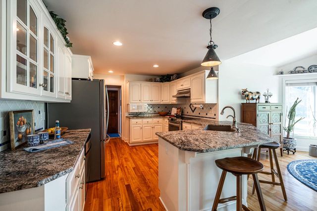 N72W27741 Glacier PASS, Hartland, WI 53029