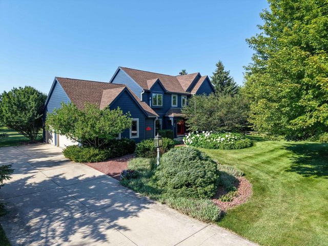 N72W27741 Glacier PASS, Hartland, WI 53029