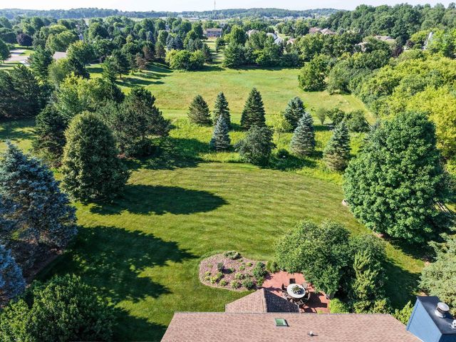 N72W27741 Glacier PASS, Hartland, WI 53029