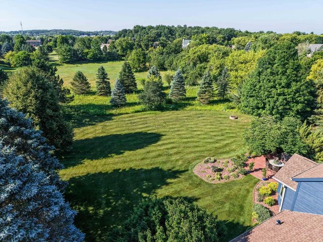 N72W27741 Glacier PASS, Hartland, WI 53029