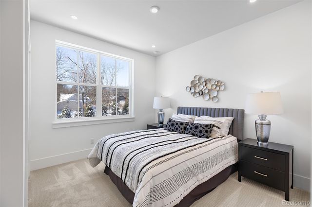 314 S Center Street, Northville, MI 48167