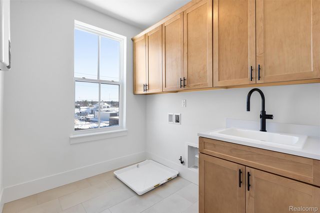 314 S Center Street, Northville, MI 48167