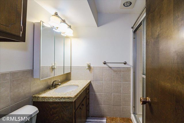 5617 29th Avenue N, Crystal, MN 55422