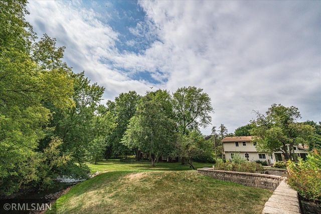 5617 29th Avenue N, Crystal, MN 55422