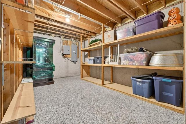 6224 NE Quince Drive, Lee's Summit, MO 64064