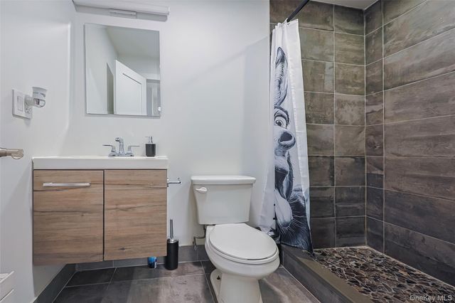 14-11 114 Streets, College Point, NY 11356
