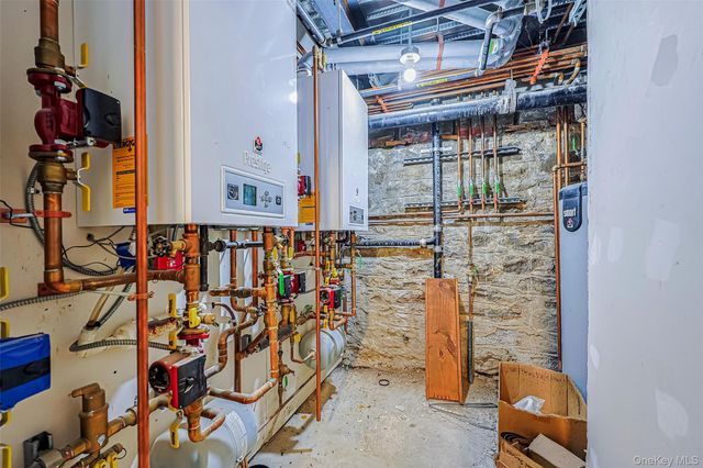 14-11 114 Streets, College Point, NY 11356