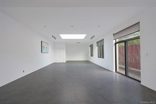 14-11 114 Streets, College Point, NY 11356