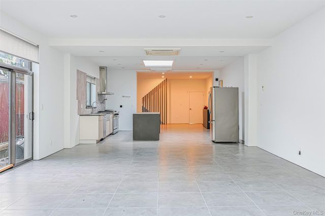 14-11 114 Streets, College Point, NY 11356