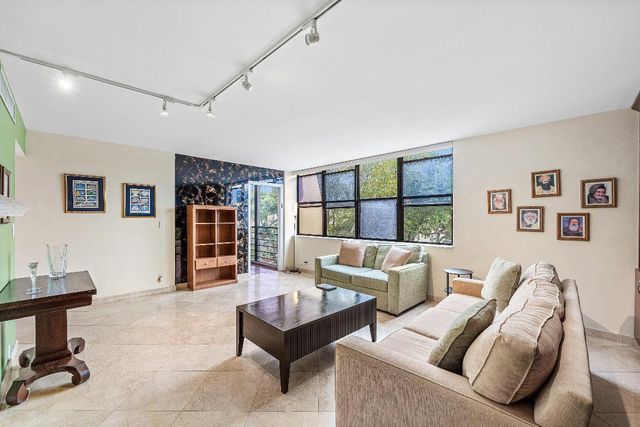 20200 W Country Club Drive Ph-20, Aventura, FL 33180