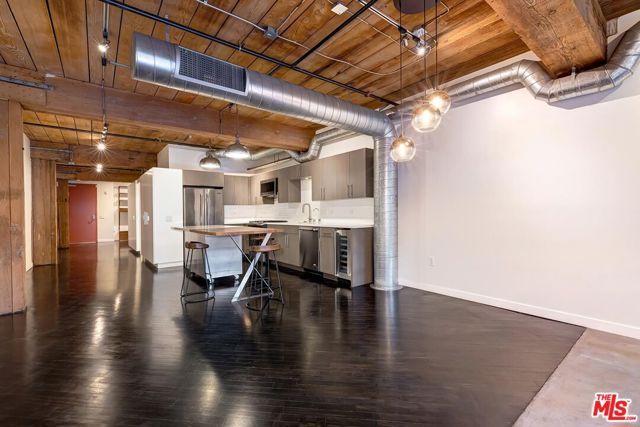 530 S Hewitt Street 126, Los Angeles, CA 90013