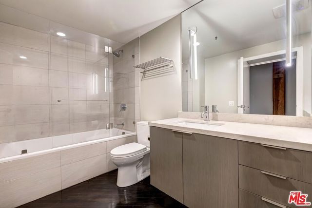 530 S Hewitt Street 126, Los Angeles, CA 90013
