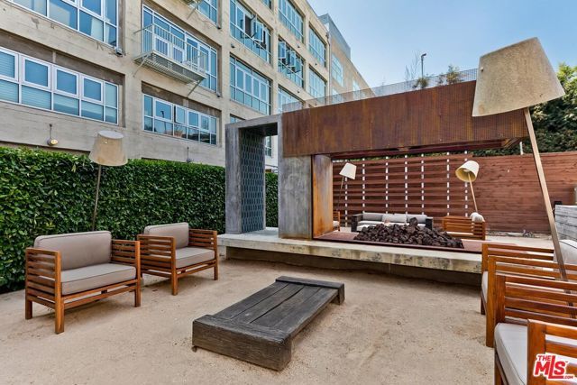 530 S Hewitt Street 126, Los Angeles, CA 90013