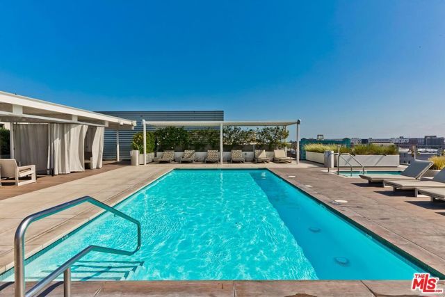 530 S Hewitt Street 126, Los Angeles, CA 90013