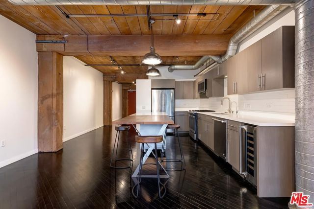 530 S Hewitt Street 126, Los Angeles, CA 90013