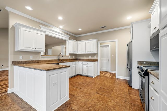 320 High Meadow Loop, Hot Springs, AR 71901