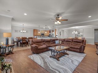 5922 Rosemary Circle, Baytown, TX 77521