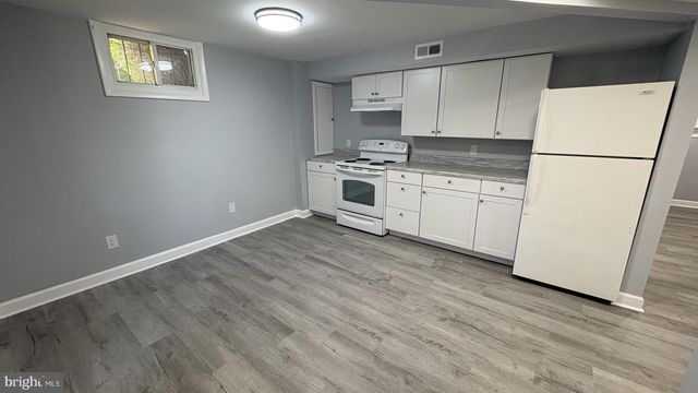 8001 GOOD LUCK RD, Lanham, MD 20706