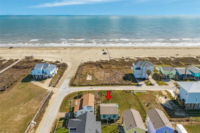 17404 Bristow Drive, Galveston, TX 77554