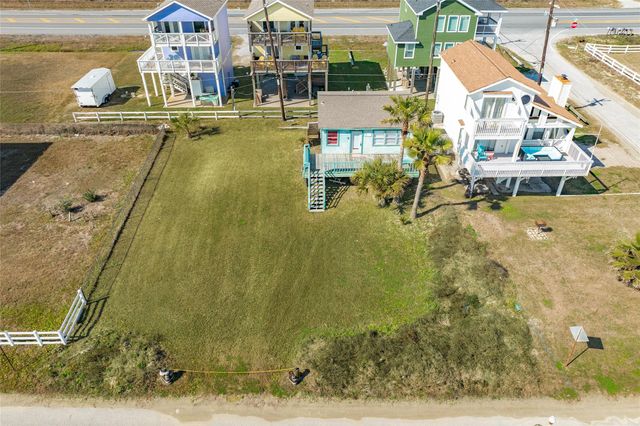 17404 Bristow Drive, Galveston, TX 77554