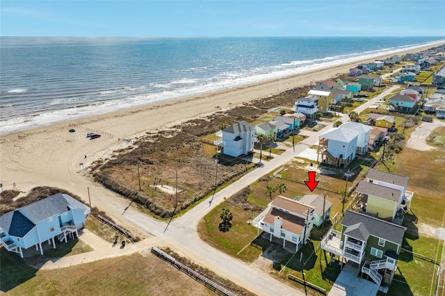 17404 Bristow Drive, Galveston, TX 77554