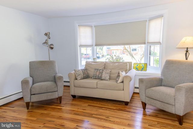 1426 MANORWOOD DR, West Chester, PA 19382