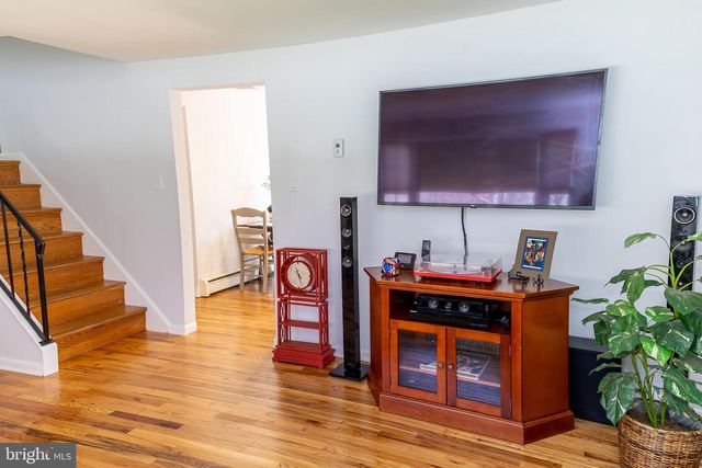 1426 MANORWOOD DR, West Chester, PA 19382