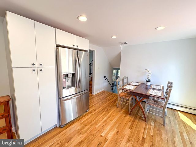 1426 MANORWOOD DR, West Chester, PA 19382