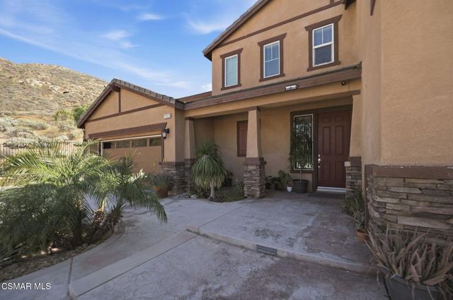 7022 Almandine Way, Jurupa Valley, CA 92509