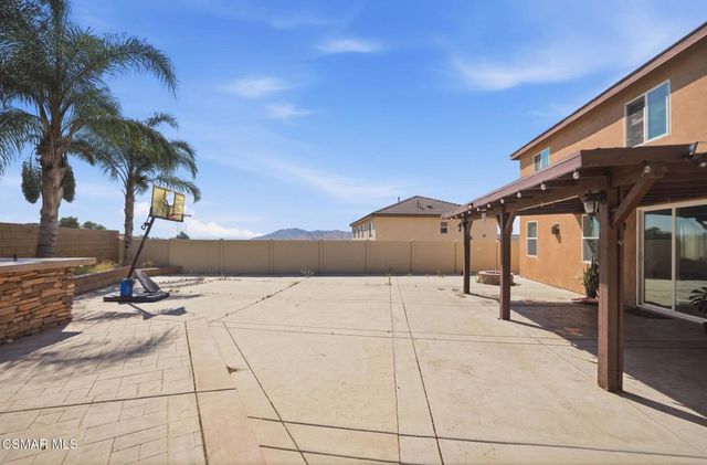 7022 Almandine Way, Jurupa Valley, CA 92509