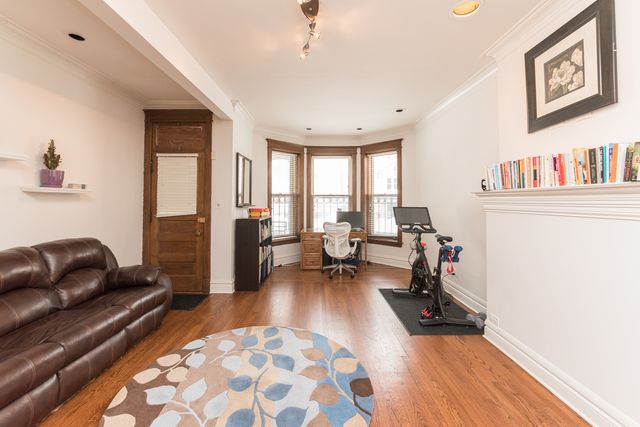 3744 N FREMONT Street 1, Chicago, IL 60613