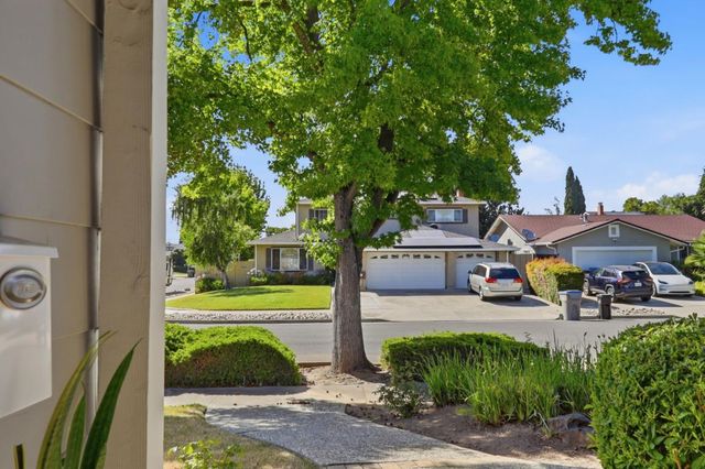 216 Colibri Court, San Jose, CA 95119