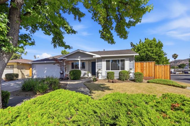 216 Colibri Court, San Jose, CA 95119