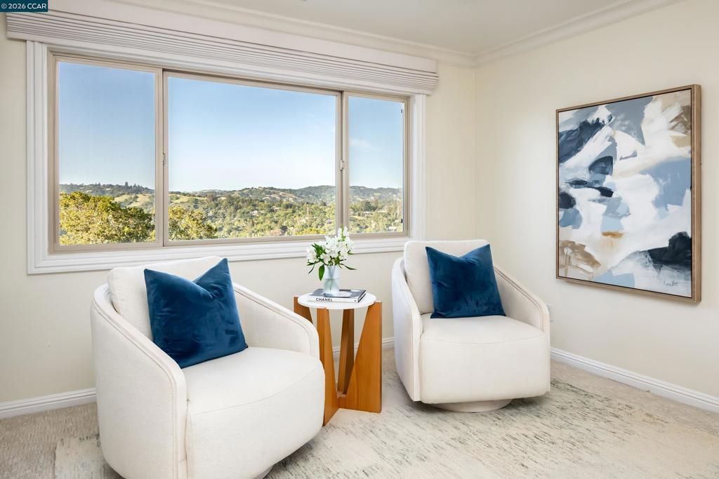 Image 31 of property listing at 87 Claremont Ave, Orinda, CA 94563