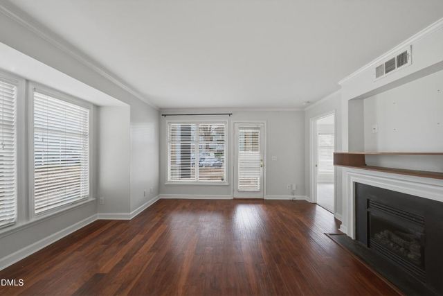 1201 Westview Lane 105, Raleigh, NC 27605