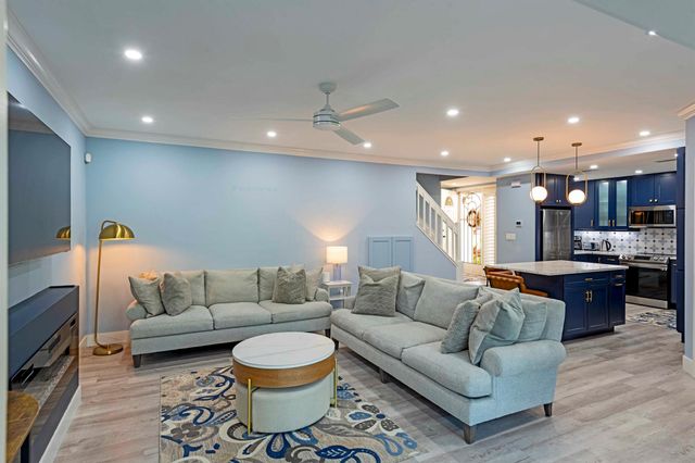 4501 Fairway Drive N, Jupiter, FL 33477