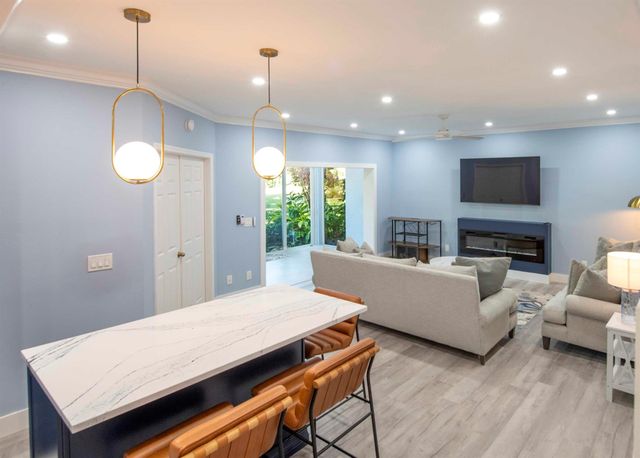 4501 Fairway Drive N, Jupiter, FL 33477