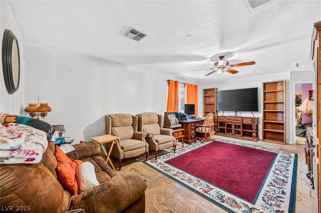 570 Buol Road, Pahrump, NV 89048
