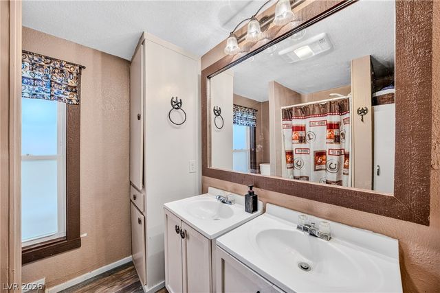 570 Buol Road, Pahrump, NV 89048