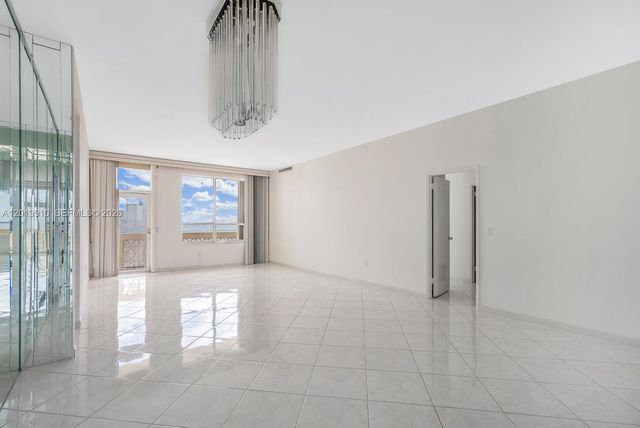 10185 Collins Ave PH08, Bal Harbour, FL 33154