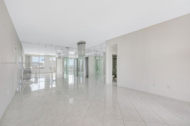 10185 Collins Ave PH08, Bal Harbour, FL 33154