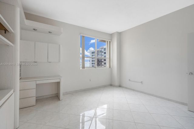 10185 Collins Ave PH08, Bal Harbour, FL 33154