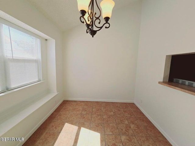 7219 OVAL ROCK Drive, El Paso, TX 79912