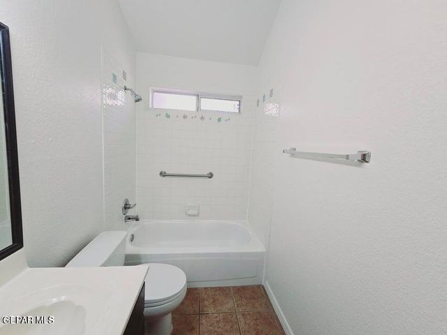 7219 OVAL ROCK Drive, El Paso, TX 79912