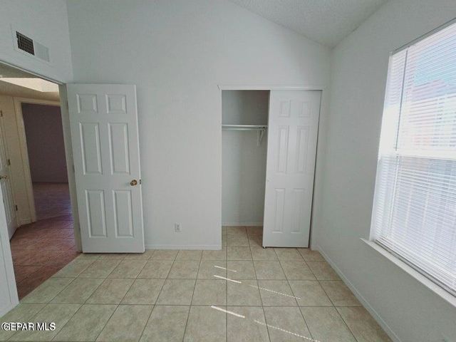 7219 OVAL ROCK Drive, El Paso, TX 79912