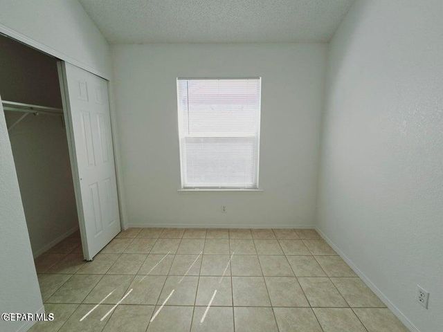 7219 OVAL ROCK Drive, El Paso, TX 79912