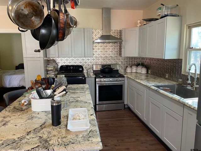 17767 Turner Cir, Tyler, TX 75704