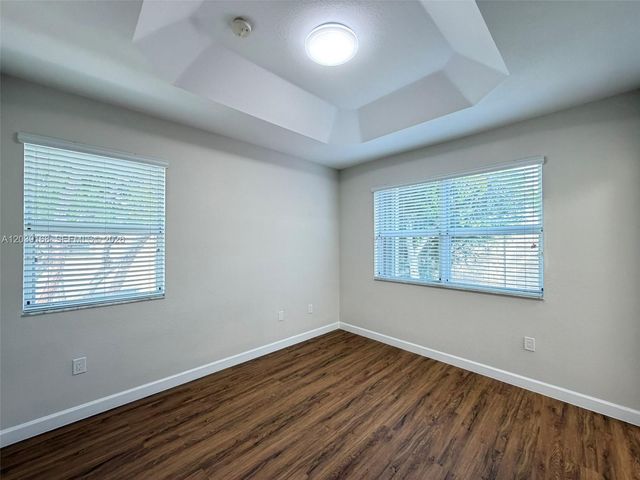 1720 NE 33rd Avenue 1025, Homestead, FL 33033