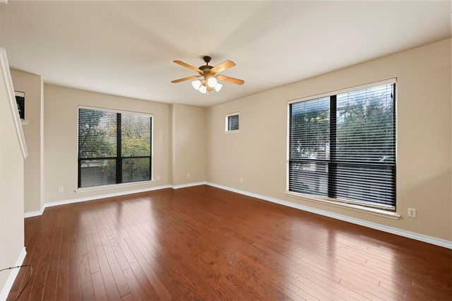 914 Glenn Crossett Street, Arlington, TX 76010